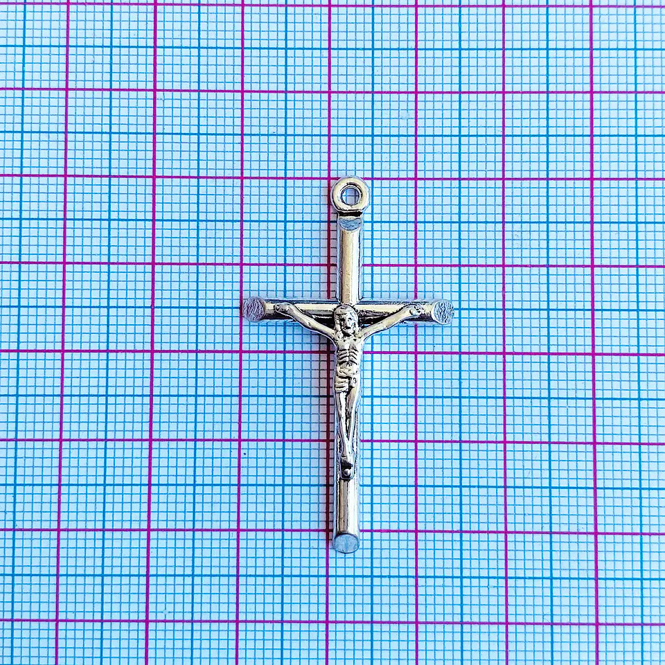 Dije Cruz Crucifijo Tubular Minimalista • Zamak • 25x43 mm 2