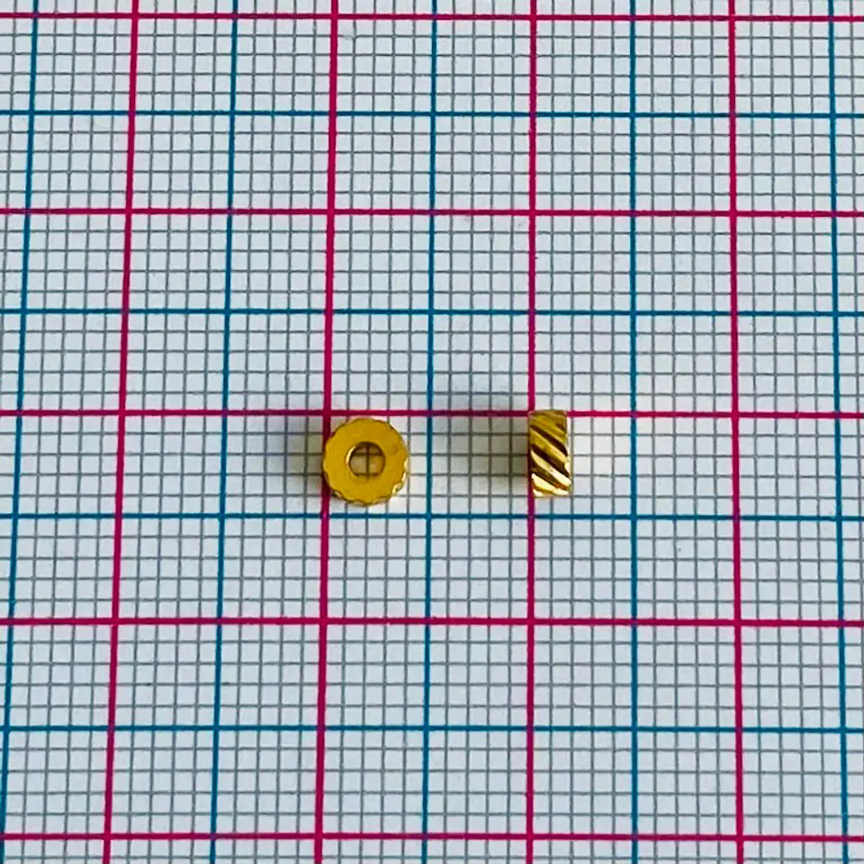 Separador Llanta Estriada • Acero • 4x4 mm 2