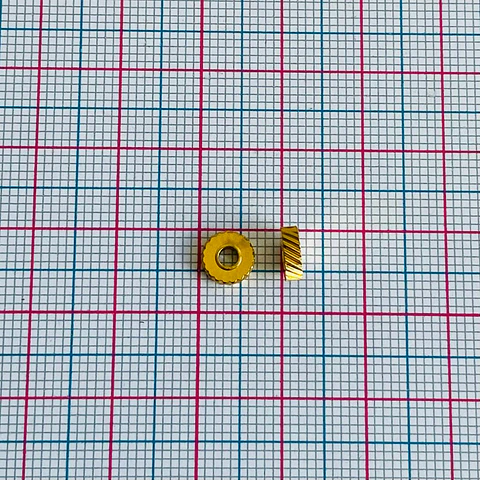Separador Llanta Estriada • Acero • 6x6 mm