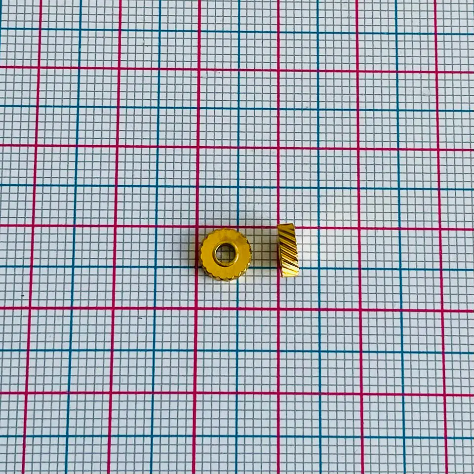 Separador Llanta Estriada • Acero • 6x6 mm 2
