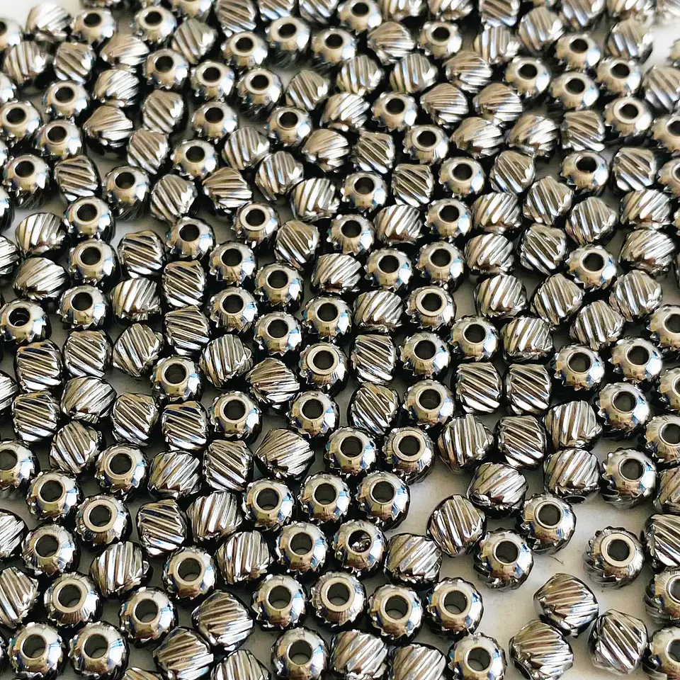 Separador Barril Estriado Plateado • Acero • 4x4 mm 1