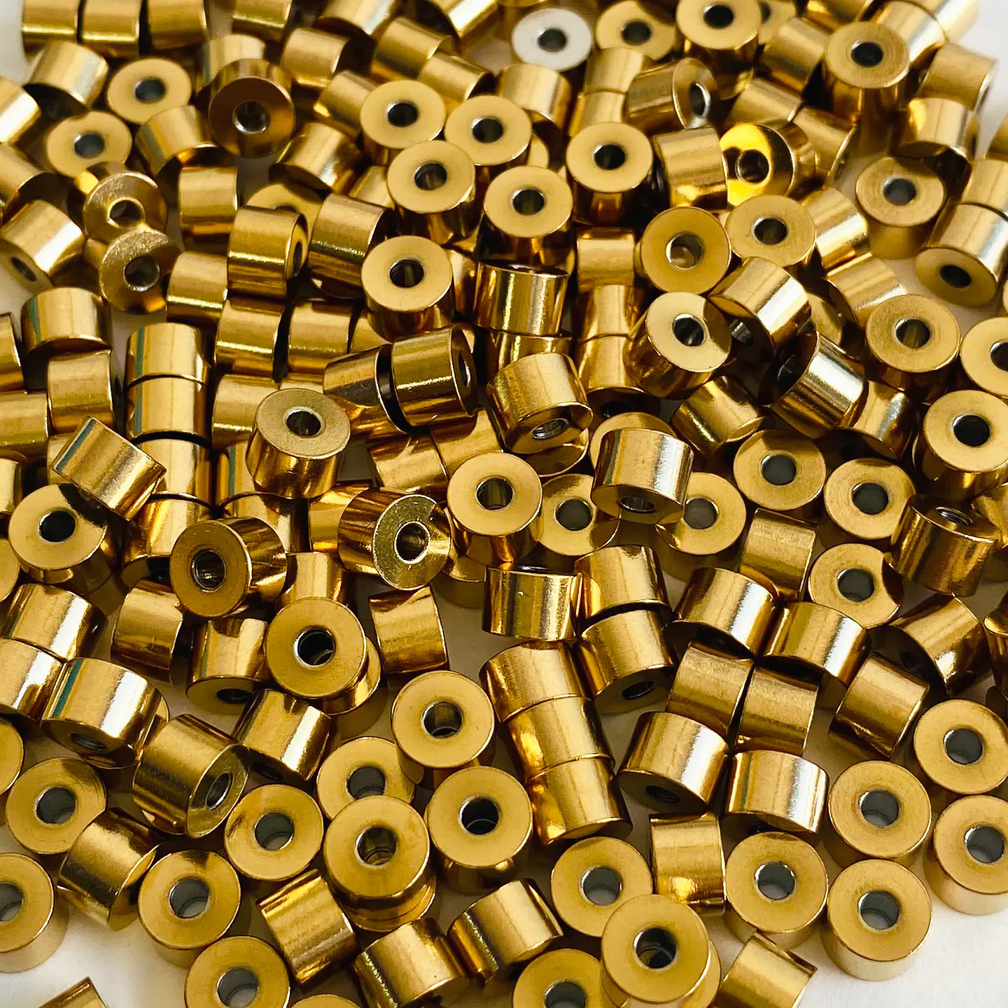 Separador Cilindro Liso • Acero • 6x6 mm 1