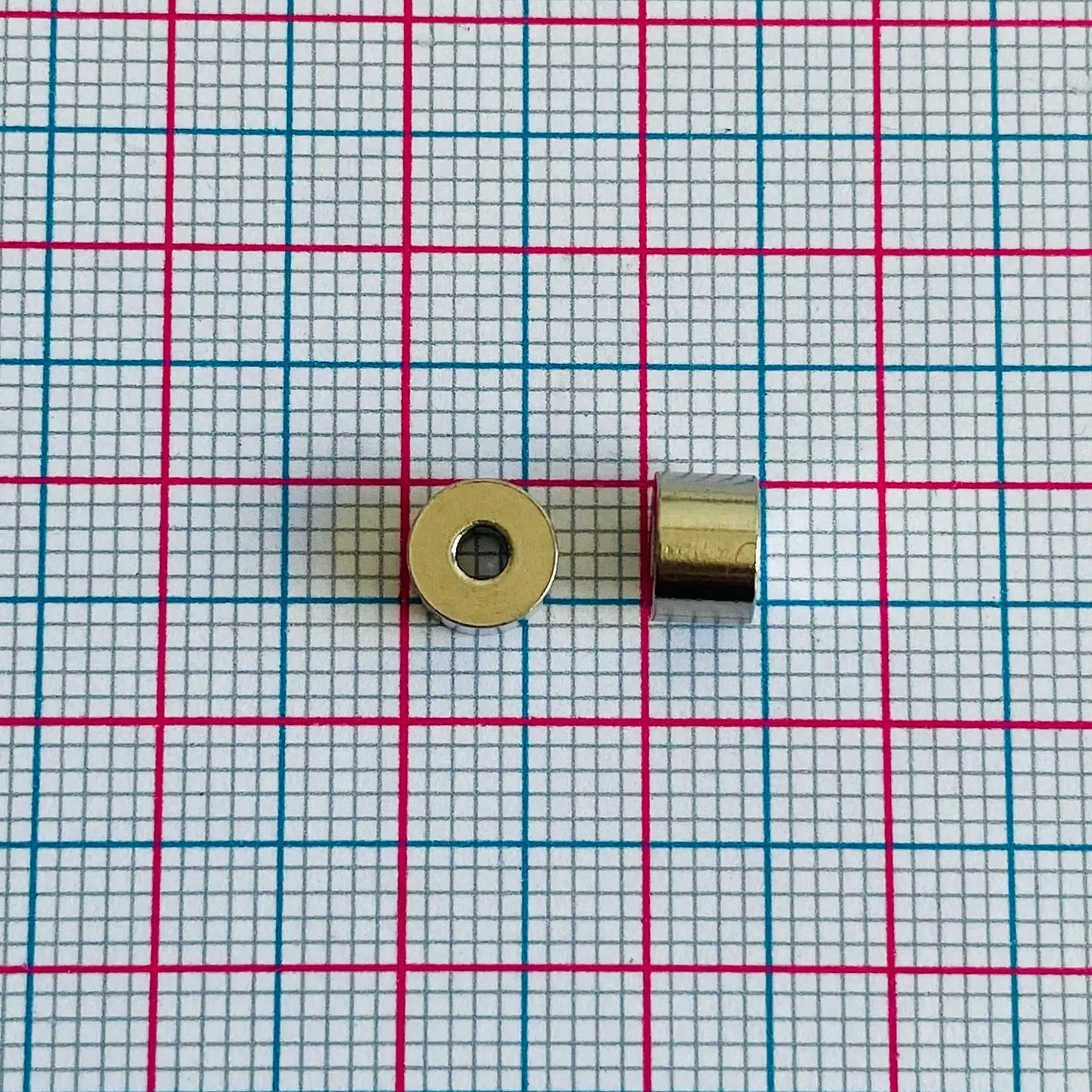 Separador Cilindro Liso Plateado • Acero • 6x6 mm 2