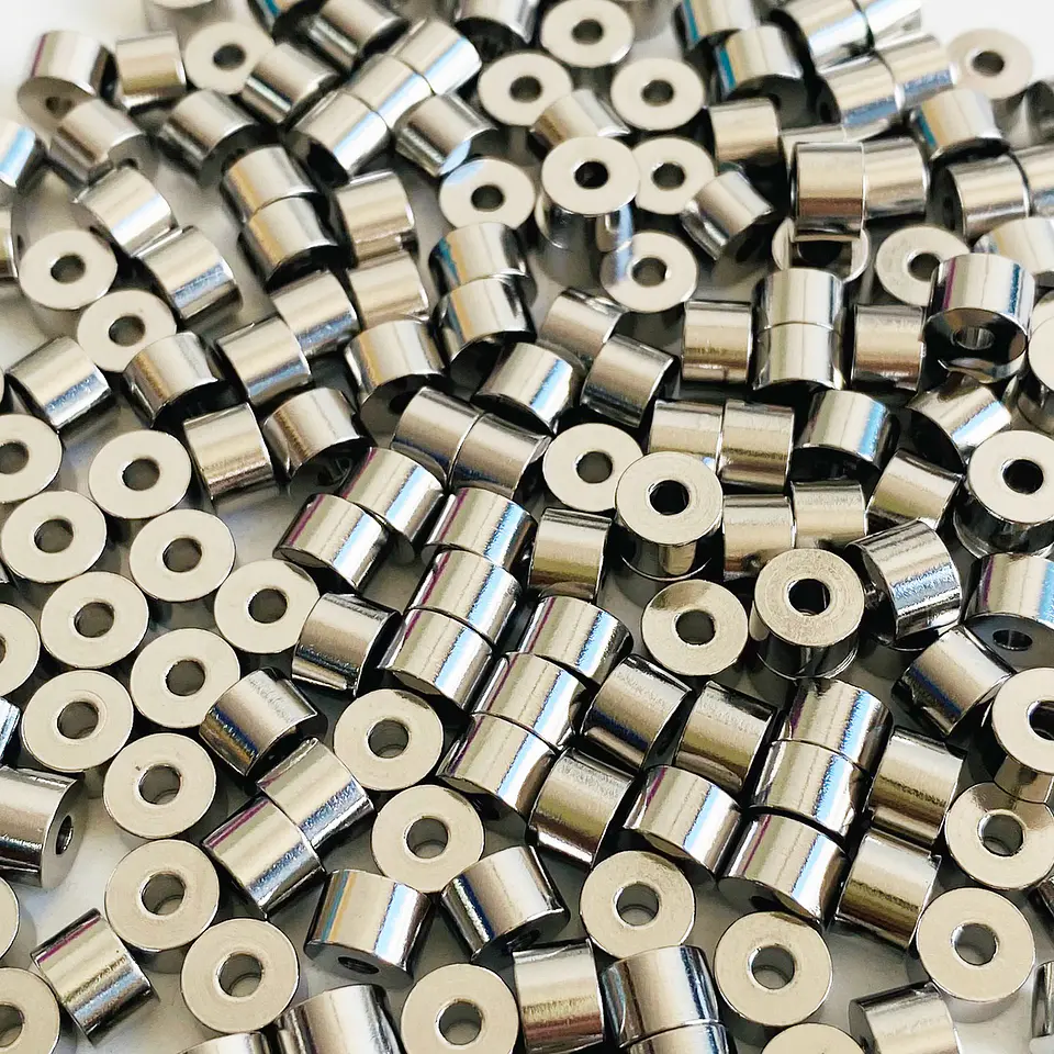 Separador Cilindro Liso Plateado • Acero • 6x6 mm 1