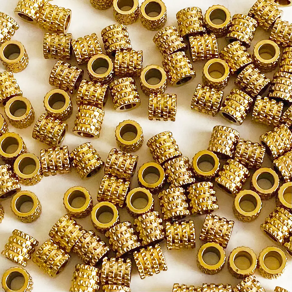 Separador de Cilindro Texturizado Dorado • Acero • 5x6 mm 1