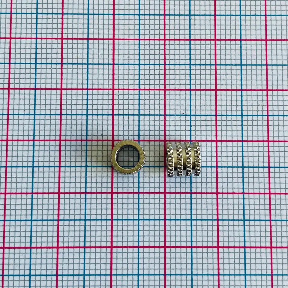 Separador de Cilindro Texturizado Plateado • Acero • 5x6 mm 2