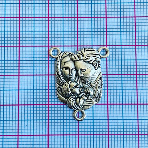 Centro para Rosario de la Sagrada Familia • Zamak • 21x25 mm