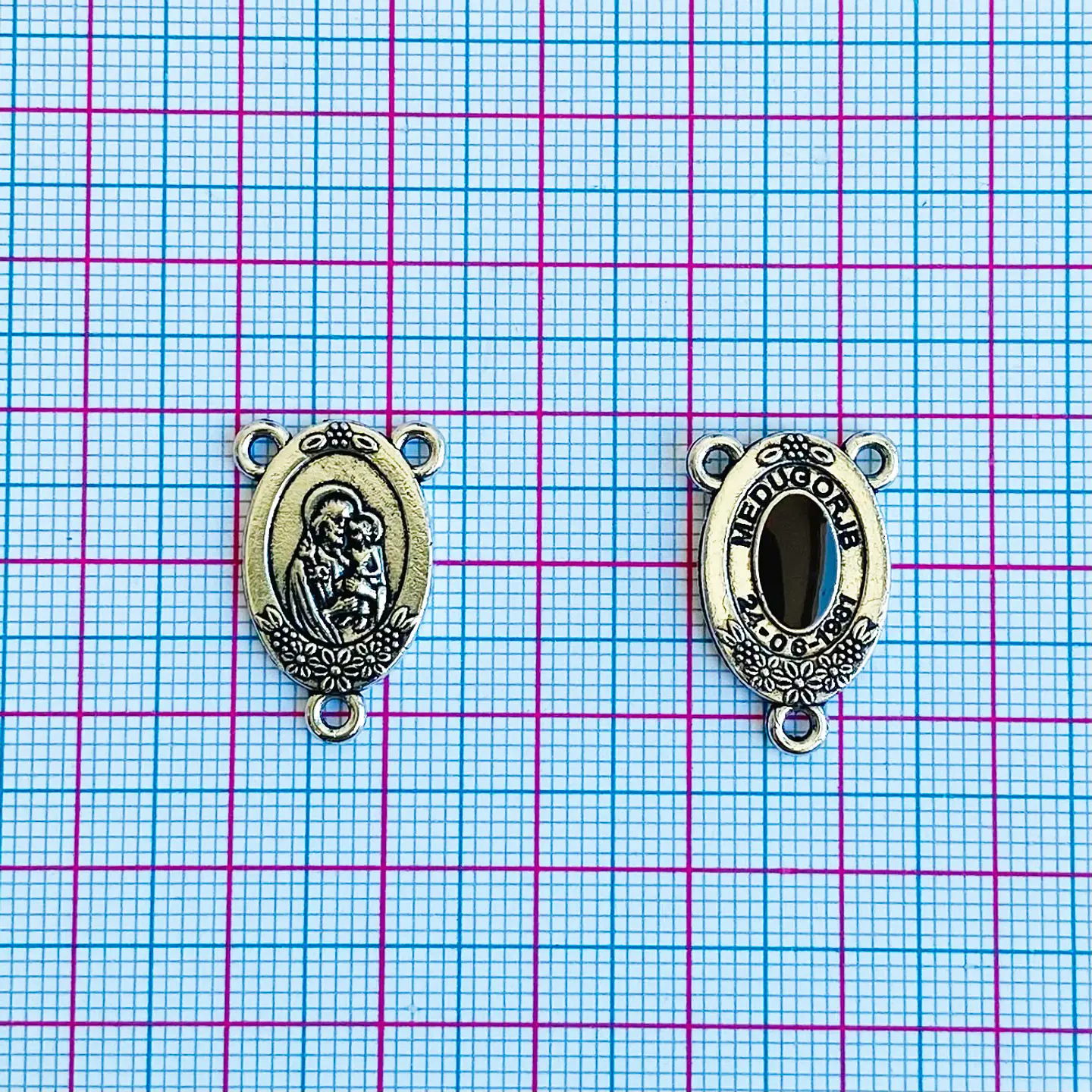 Centro para Rosario de San José y la Virgen de Medjugorje • Zamak • 15x22 mm 2