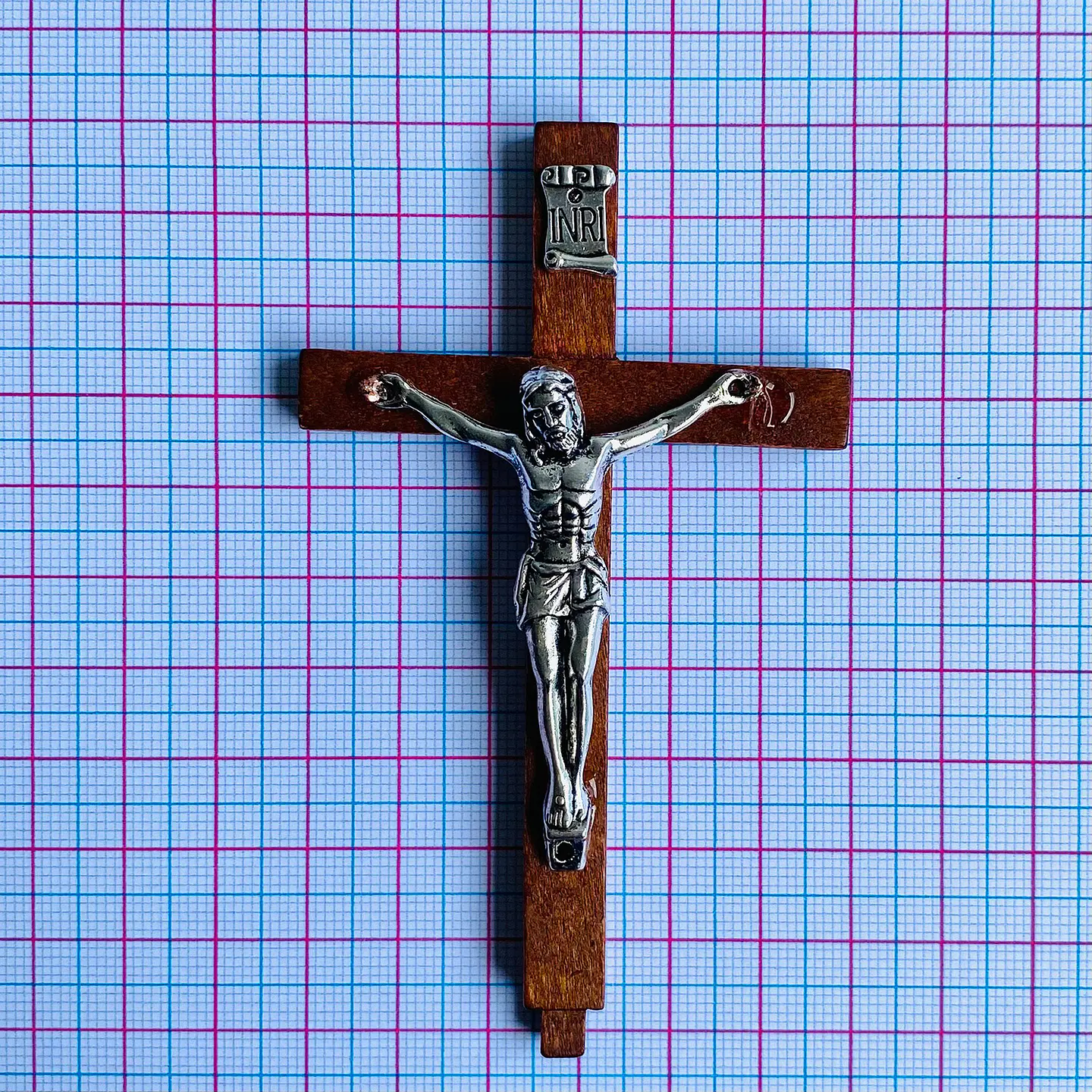 Cristo de Base • Zamak • Madera • 6x11 mm 2