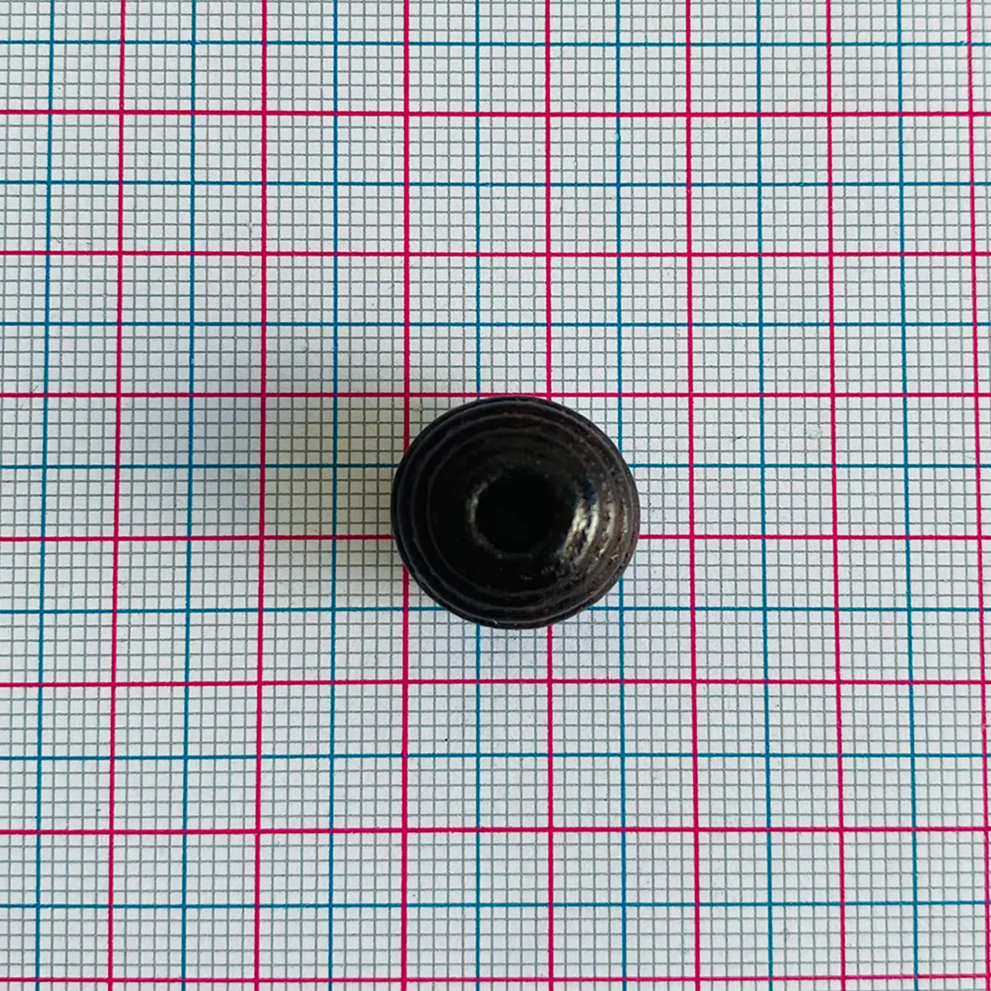 Bola con Ranuras • Madera • 16mm 2