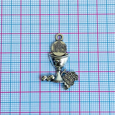 Dije Cáliz de Primera Comunión JHS • Zamak • 40x60 mm