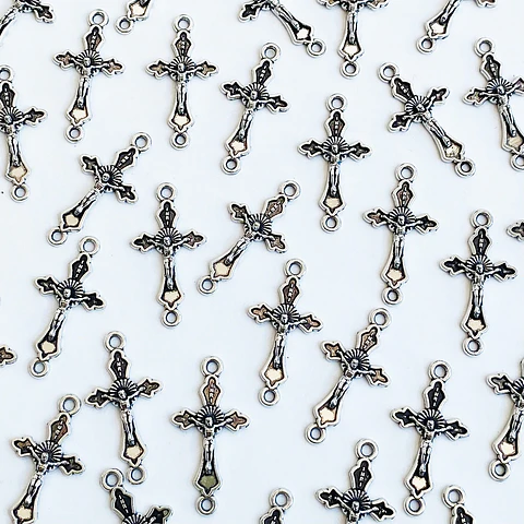 Dije Cruz Crucifijo Conector • Zamak • 14x26 mm