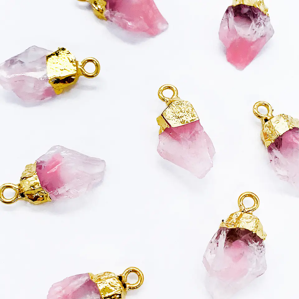 Dije de Piedra Cuarzo • Baño de Oro • 22x11 mm 4