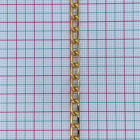 Cadena tipo Barbada • Aluminio • 6x4 mm