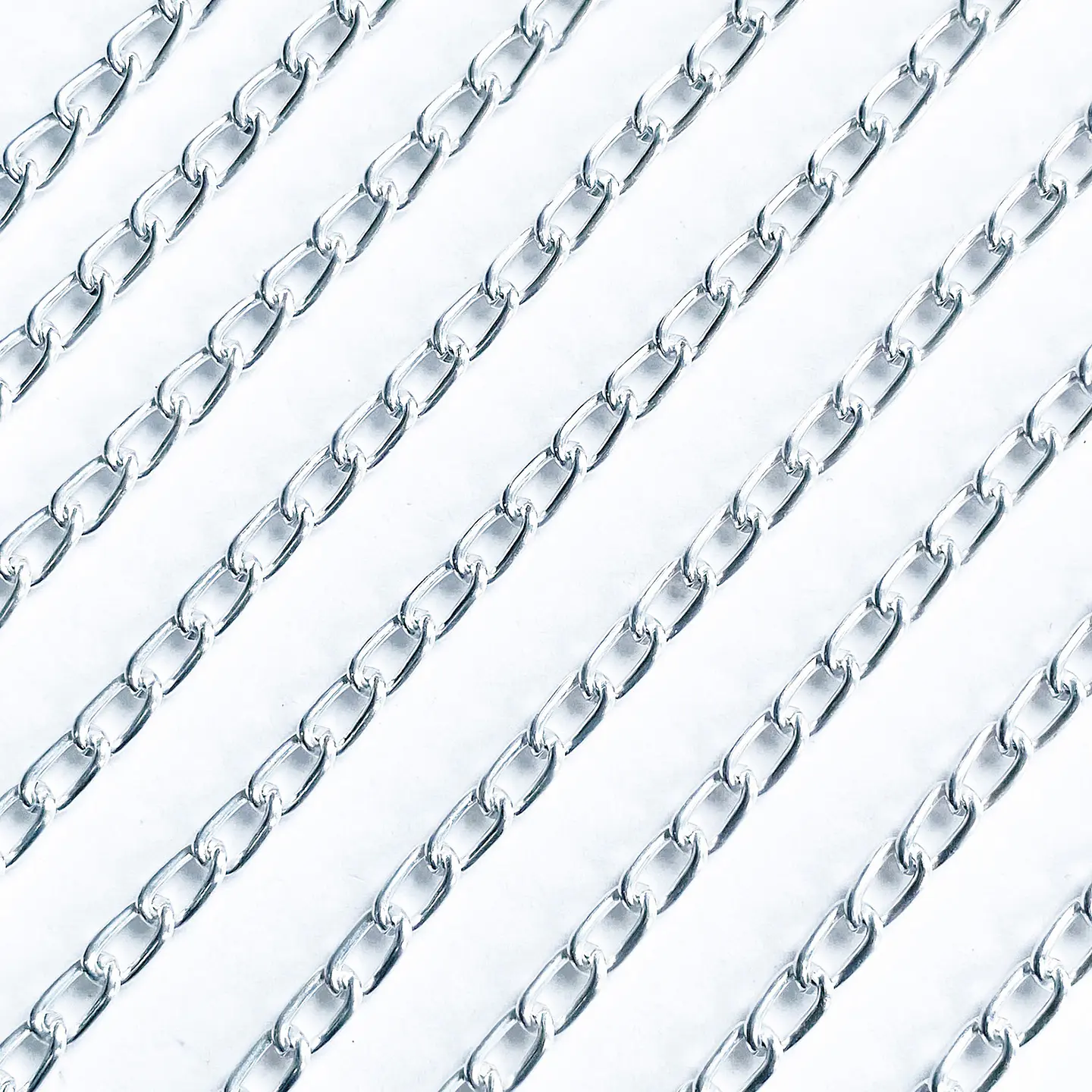 Cadena tipo Barbada • Aluminio • 6x4 mm 3