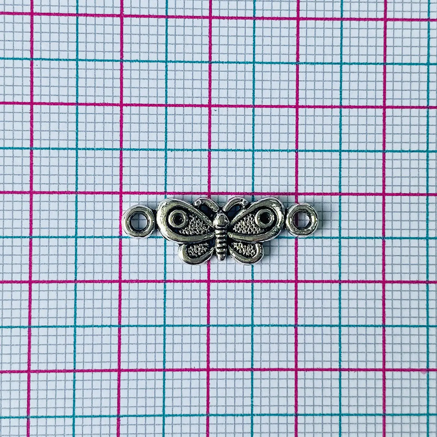 Dije Mariposa • Zamak • 23x8 mm 2