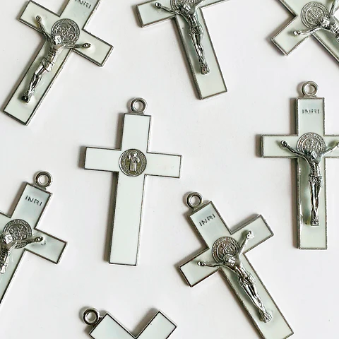 Dije Cristo San Benito • Zamak • 35x60 mm