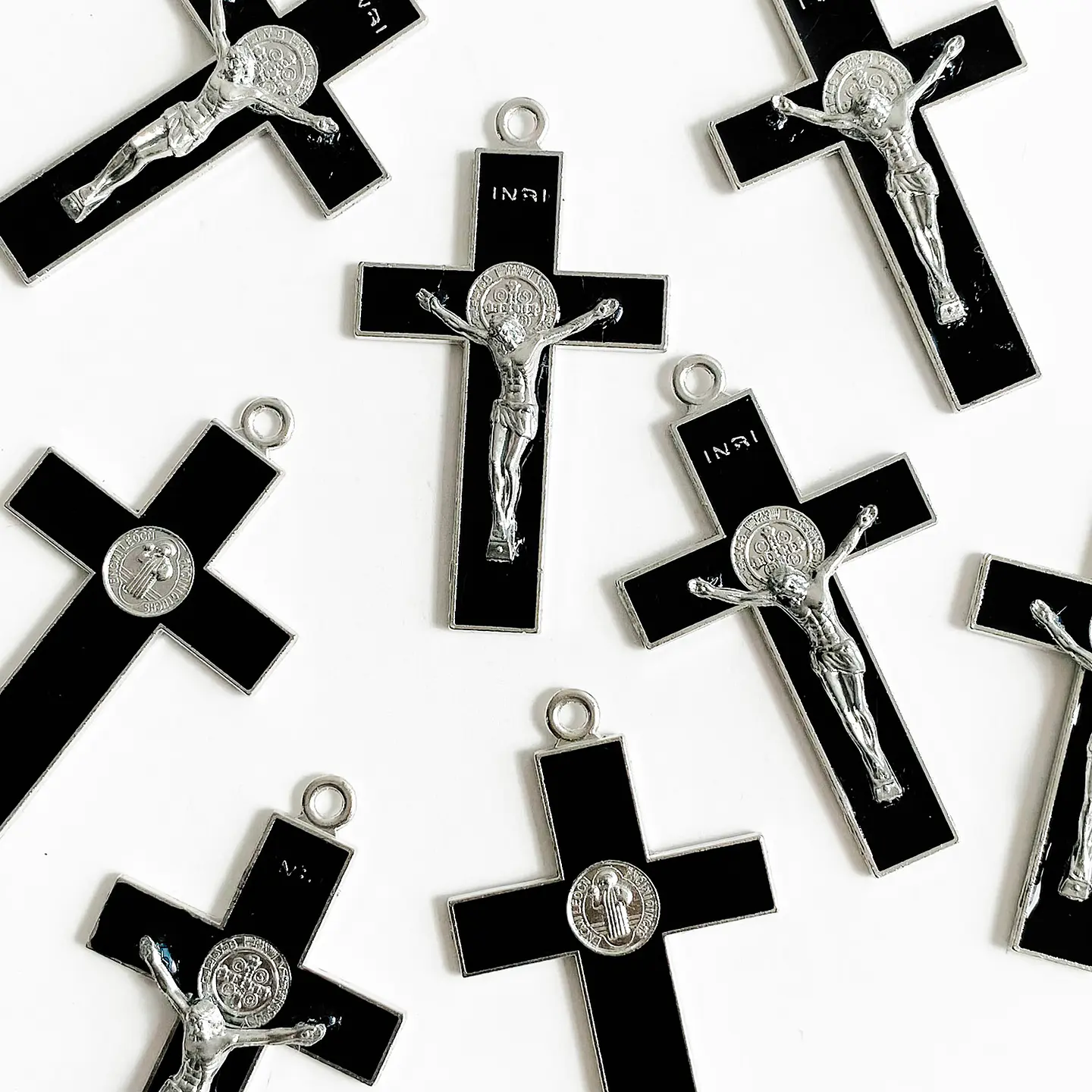 Dije Cristo San Benito • Zamak • 35x60 mm 3