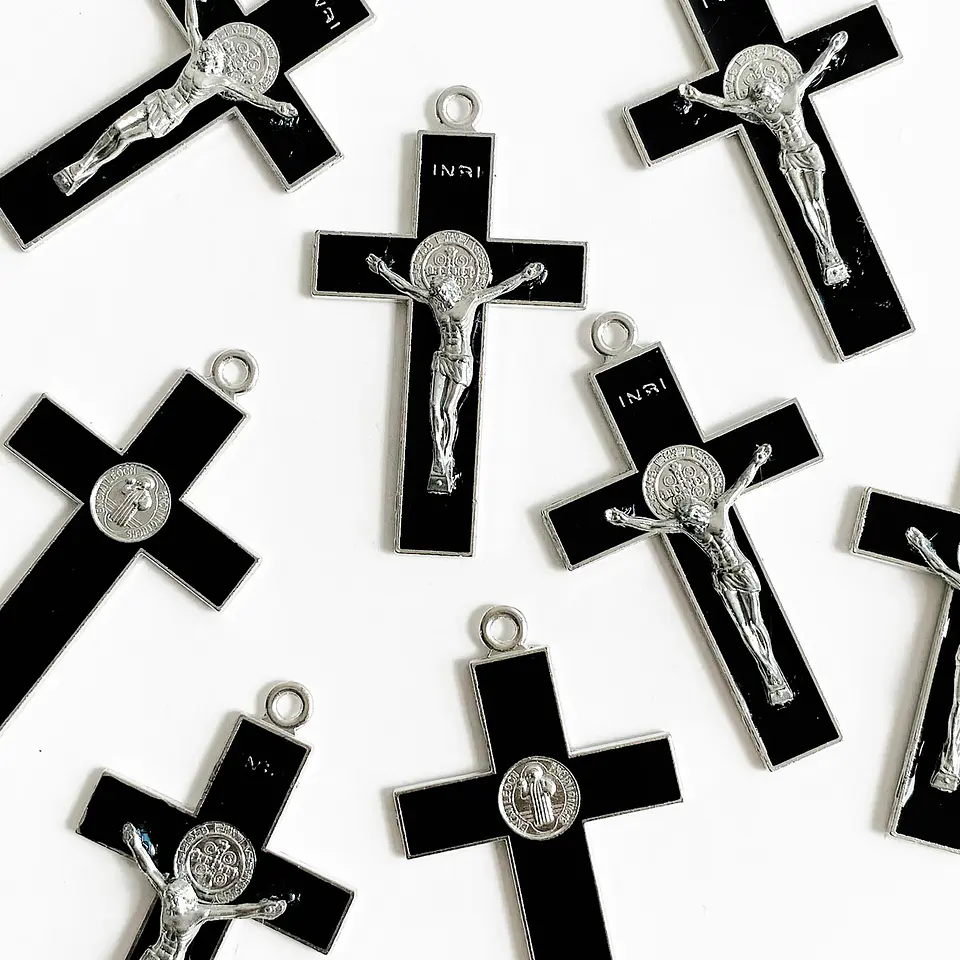 Dije Cristo San Benito • Zamak • 35x60 mm 3