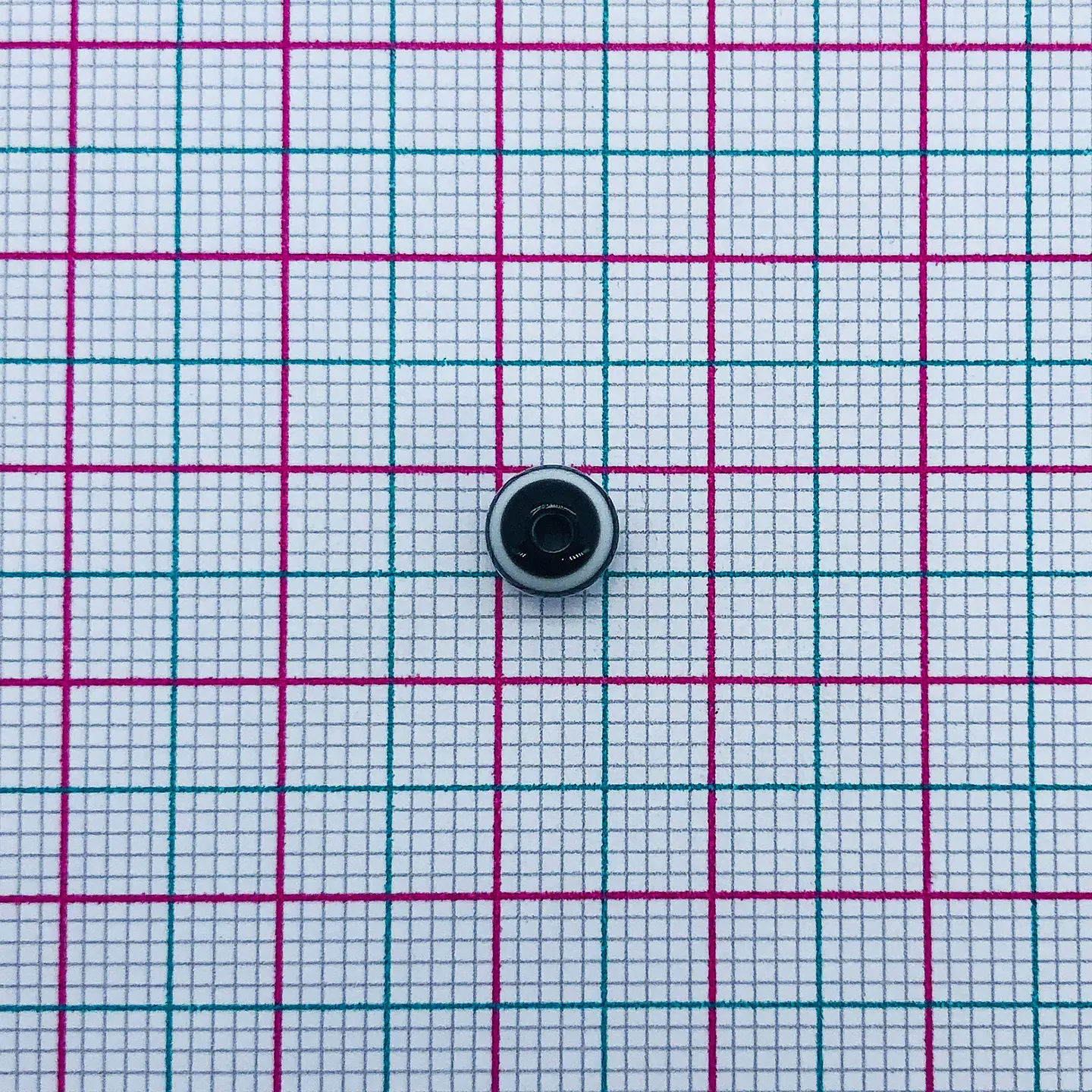 Cuenta Bola Nylon Rayada Negra • Acrílica • 6 mm 2