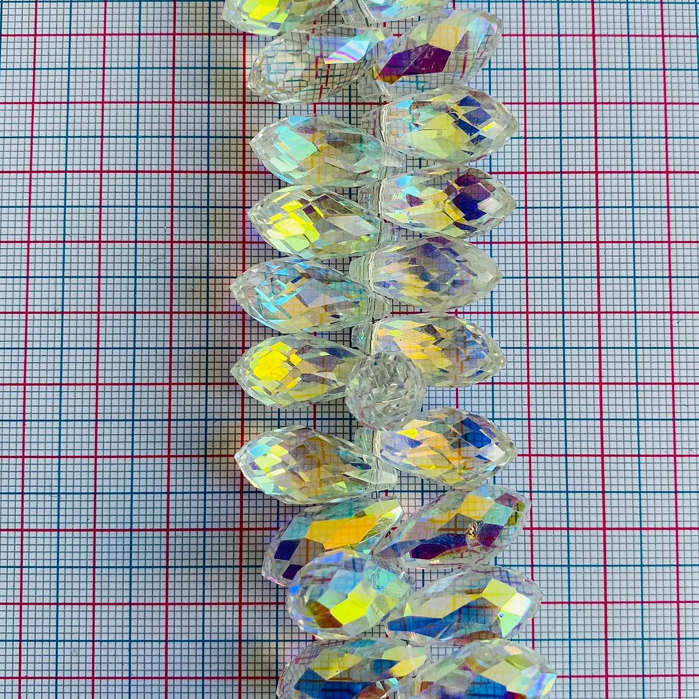 Gota Transparente con Brillo AB • Cristal • 15x20 mm 2