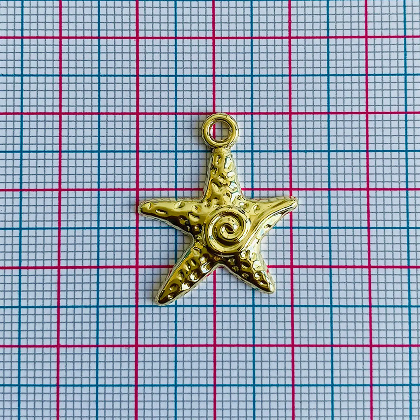 Dije Estrella de Mar Texturizada • Cover Gold • 20x25 mm 2