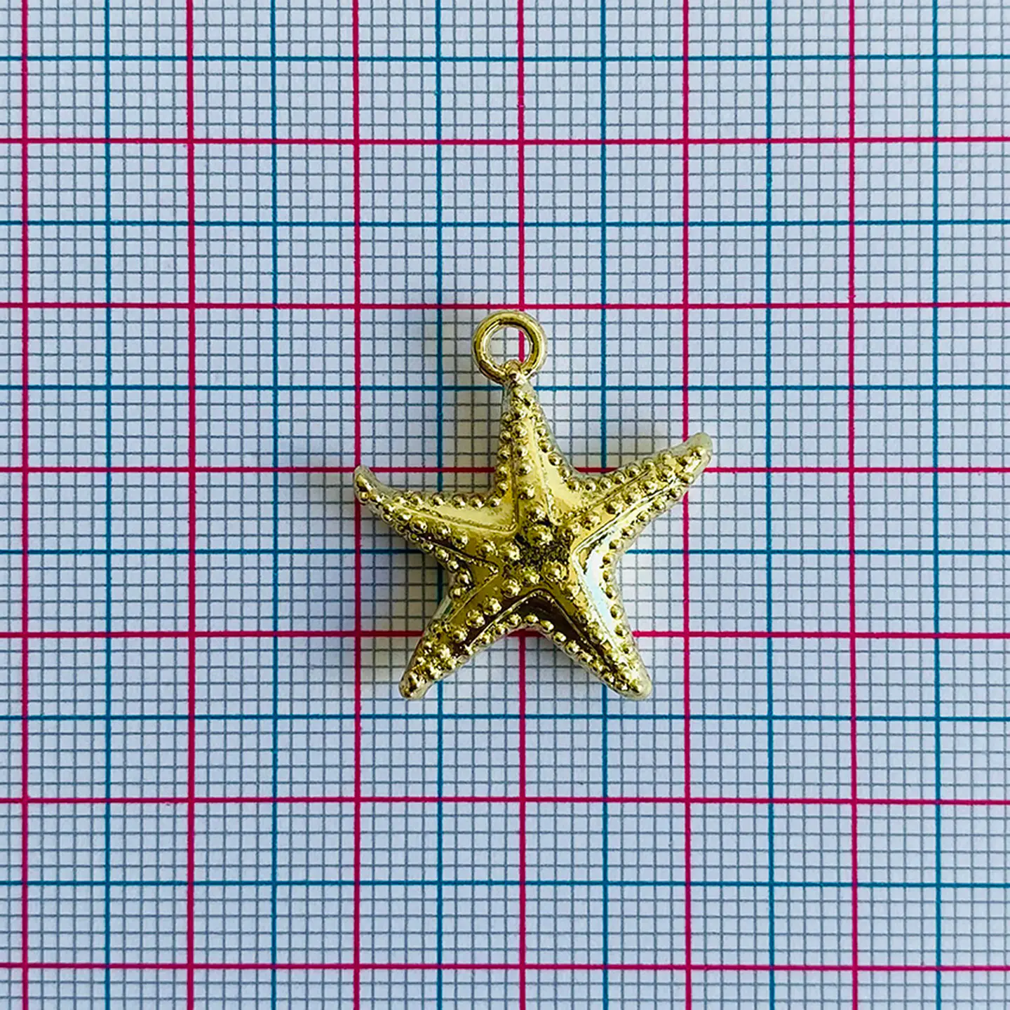 Dije Estrella de Mar Punteada • Cover Gold • 21x24 mm 2