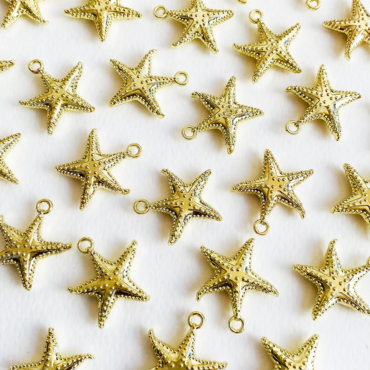 Dije Estrella de Mar Punteada • Cover Gold • 21x24 mm 1