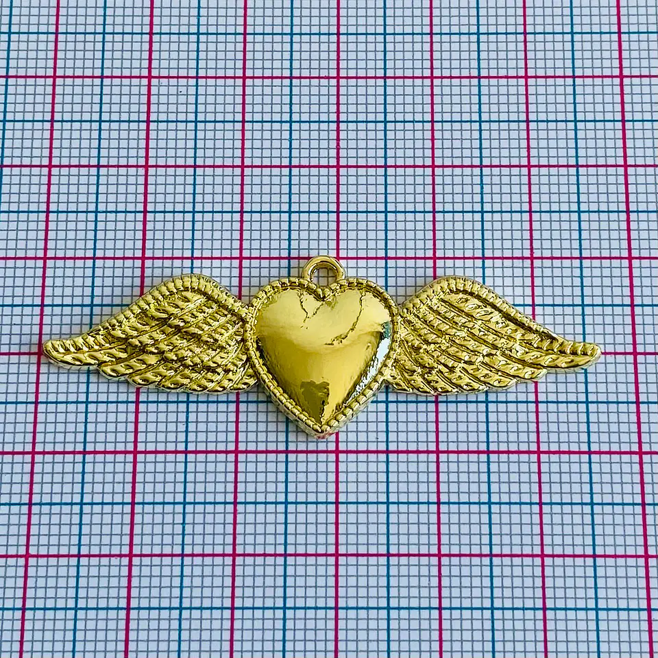 Dije Corazón con Alas de Ángel • Cover Gold • 57x20 mm 2
