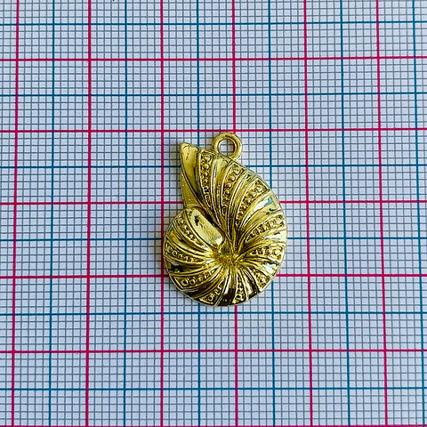 Dije Caracol Marino de Nautilo • Cover Gold • 17x24 mm