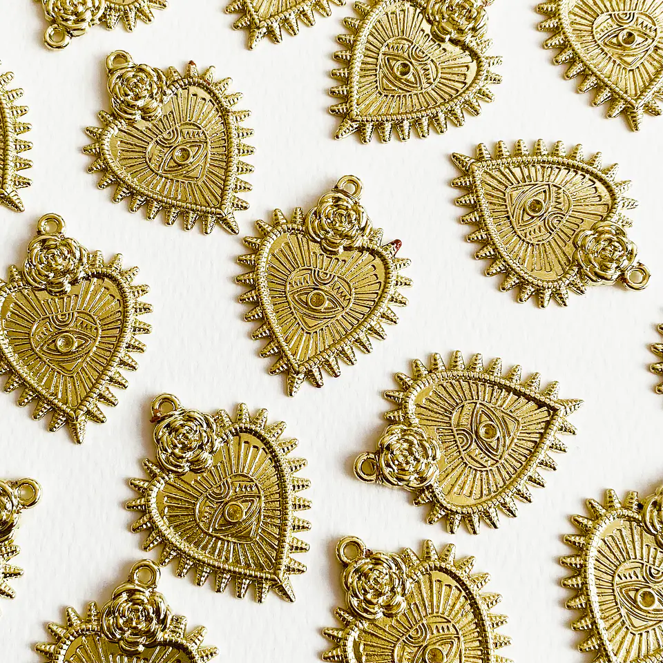 Dije Sagrado Corazón Exvoto • Cover Gold • 30x40 mm 1