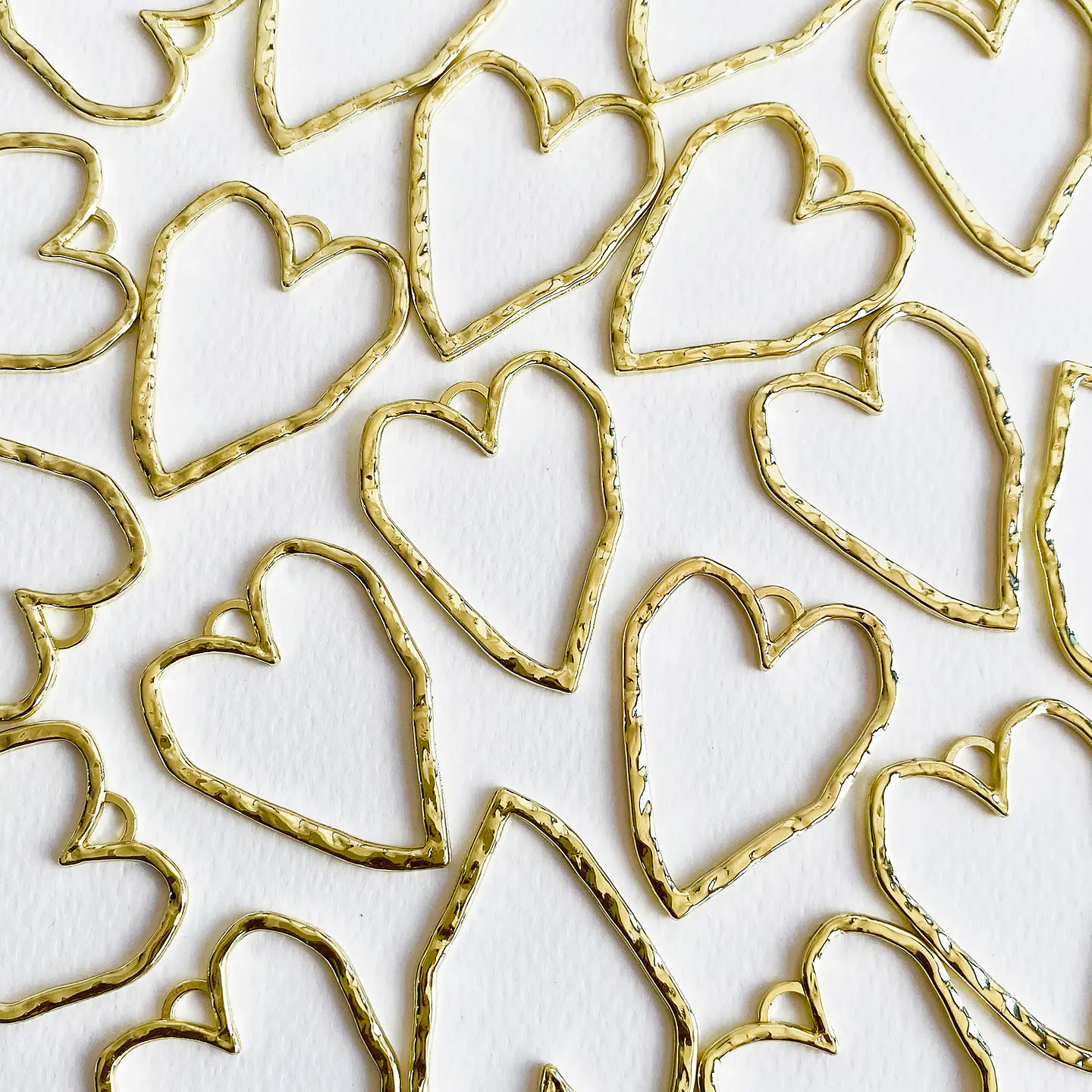 Dije Corazón Silueta • Cover Gold • 30x40 mm 1