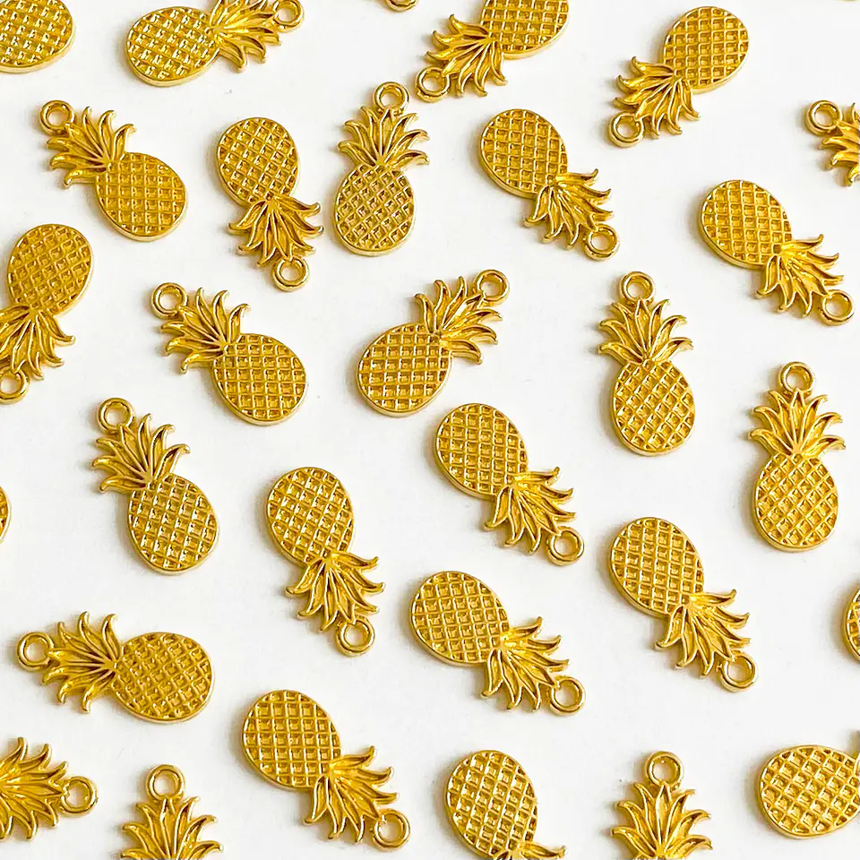 Dije Piña Tropical • Baño de Oro • 10x18 mm 1