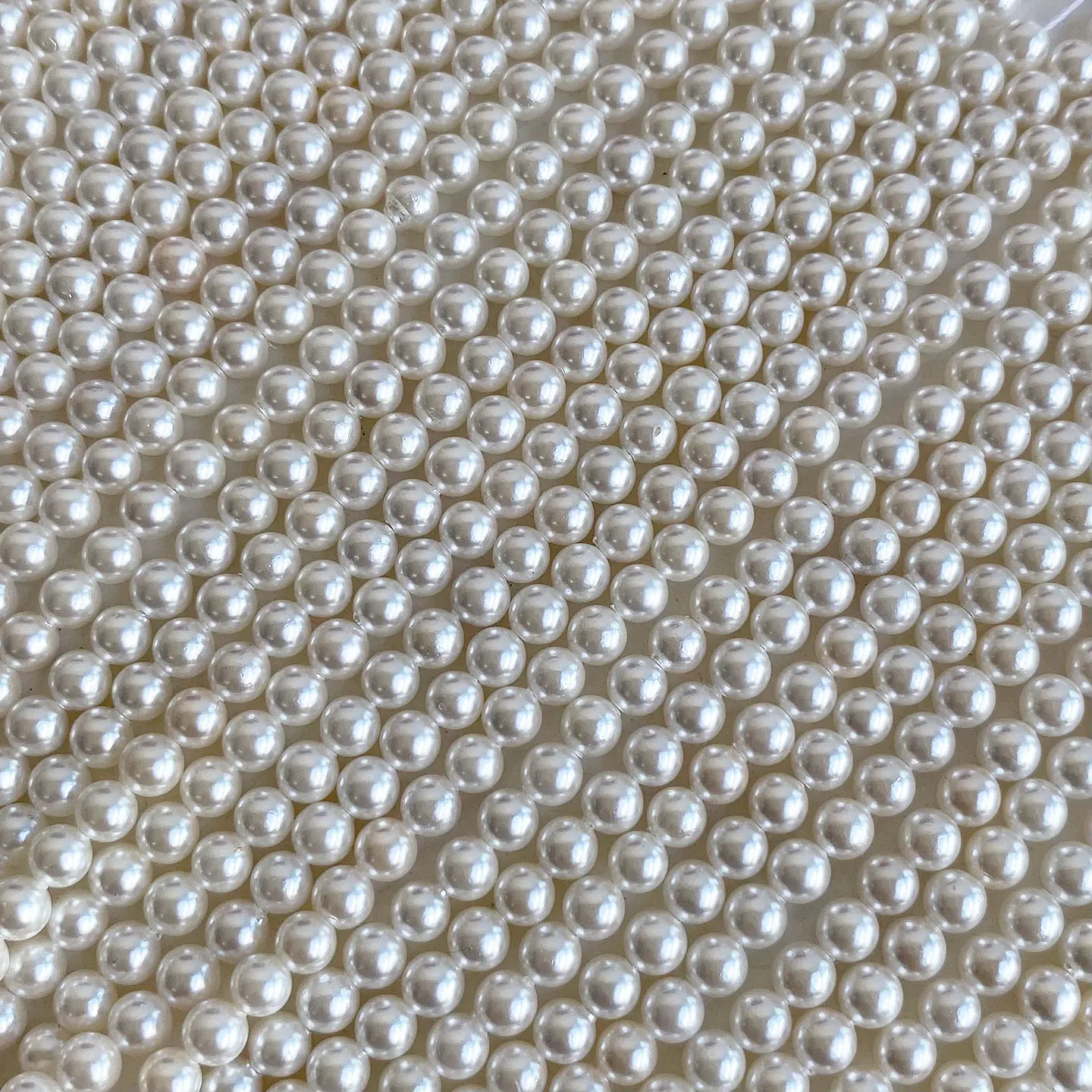 Separador Bola Beige • Perla Shell • 4 mm 1