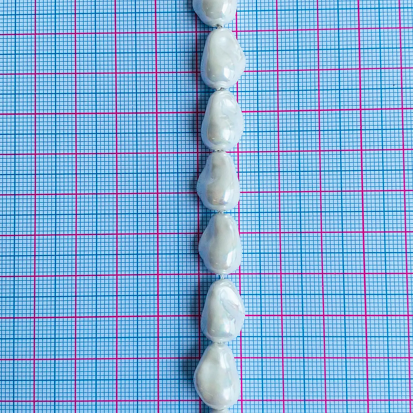 Separador Amorfo Blanco • Perla Shell • 10x14 mm 2