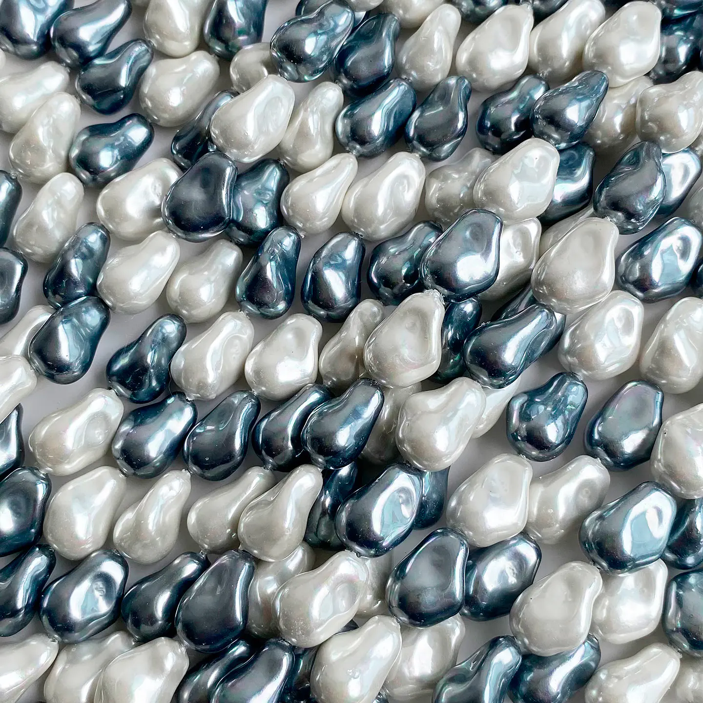 Separador Amorfo Combinado Grises • Perla Shell • 10x14 mm 1