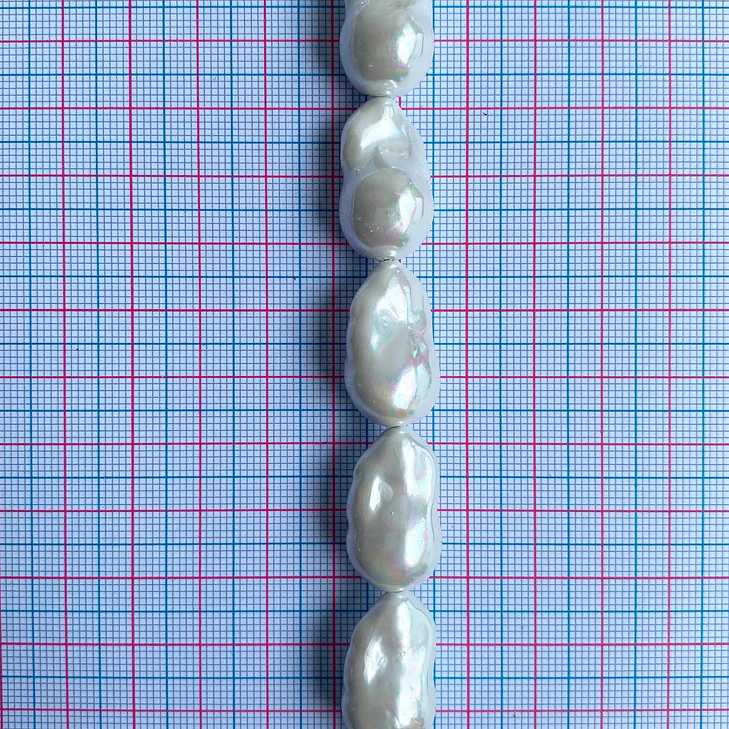 Separador Amorfo Blanco • Perla Shell • 12x18 mm 2