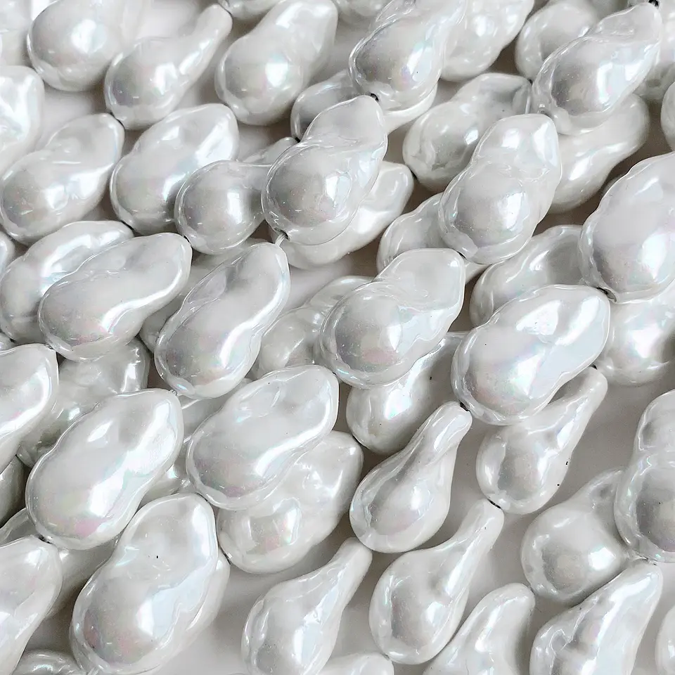 Separador Amorfo Blanco • Perla Shell • 12x18 mm 1