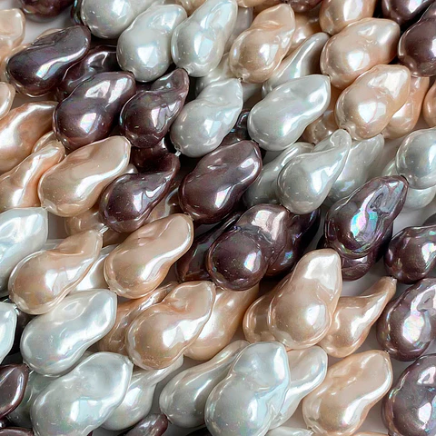 Separador Amorfo Combinado Cafes • Perla Shell • 13x24 mm