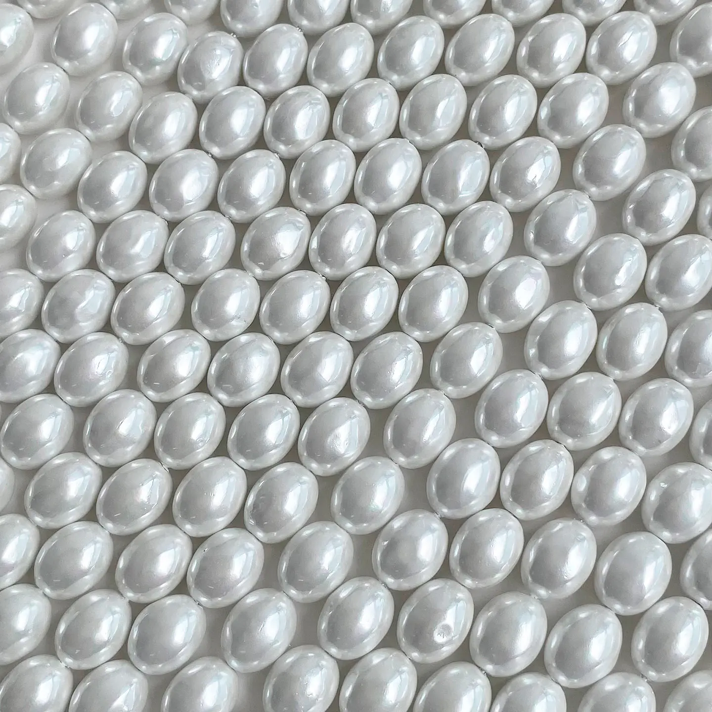 Separador Ovalo Blanco • Perla Shell • 9x11 mm 1