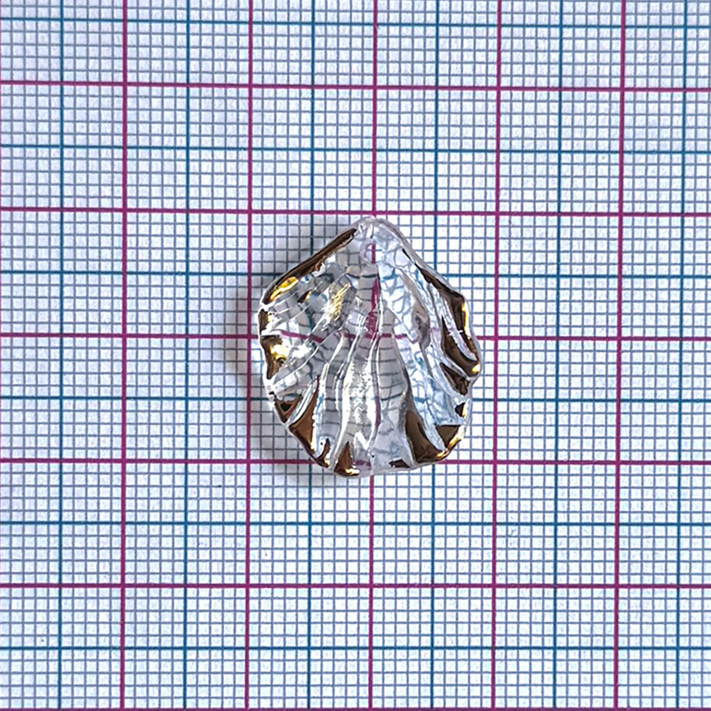 Dije Escama Transparente • Plástico • 18x20 mm 2