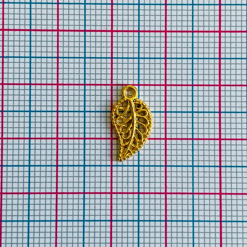 Dije Hoja Calada Curva • Baño de Oro • 7x14 mm 2