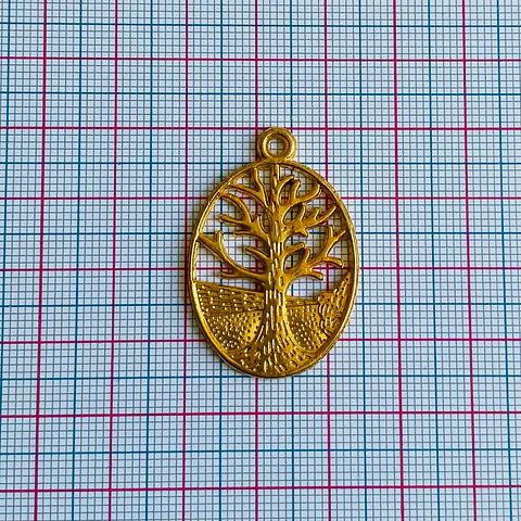 Dije Árbol de la Vida Ovalado Calado • Baño de Oro • 25x35 mm