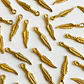 Dije Pluma Alargada • Baño de Oro • 5x25 mm - Miniatura 1