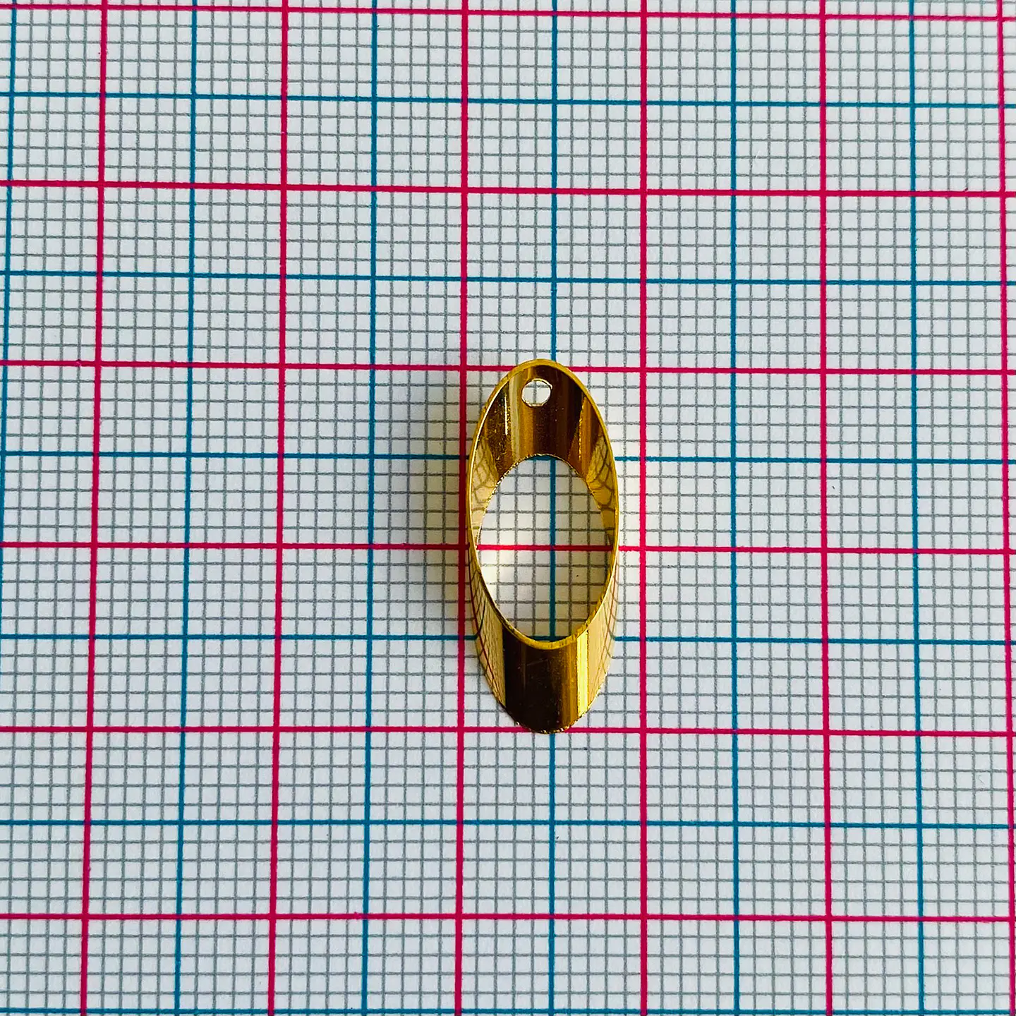 Dije Marco Óvalo Alargado • Baño de Oro • 8x20 mm 2