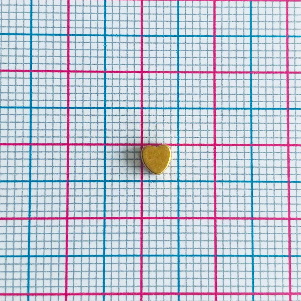 Separador Corazón Liso • Baño de Oro • 4x4 mm 2
