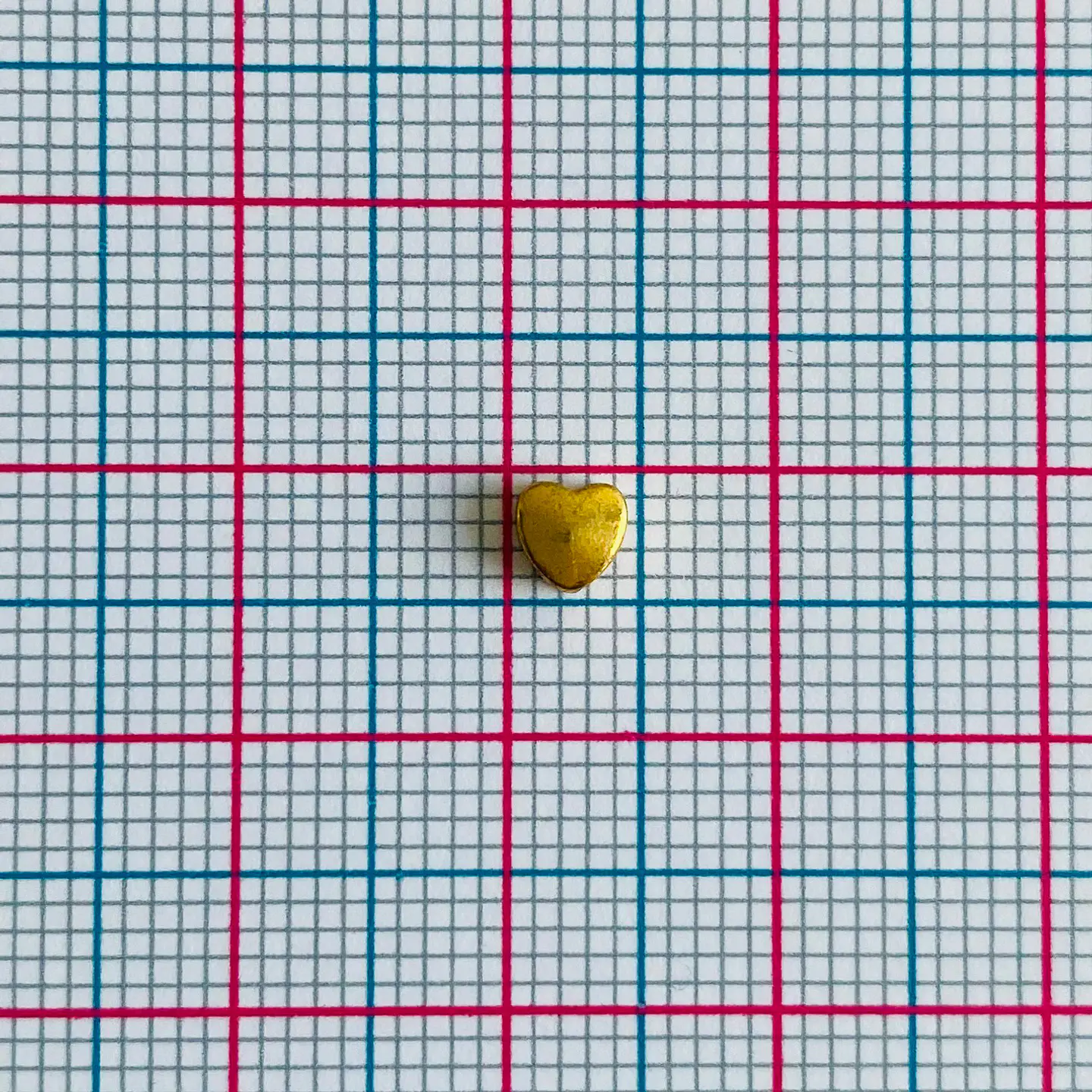 Separador Corazón Liso Pequeño • Baño de Oro • 4x4 mm 2