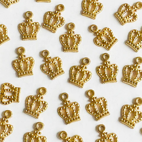 Dije Corona Real • Baño de Oro • 10x15 mm