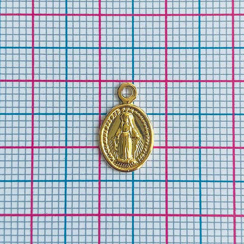 Dije Medalla Virgen Milagrosa • Baño de Oro • 8x14 mm