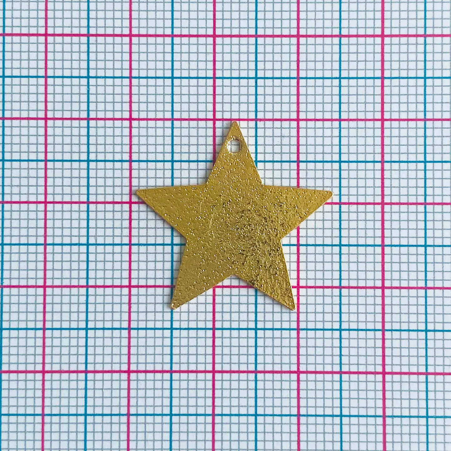 Dije Estrella Textura Diamantada • Baño de Oro • 24x23 mm 2